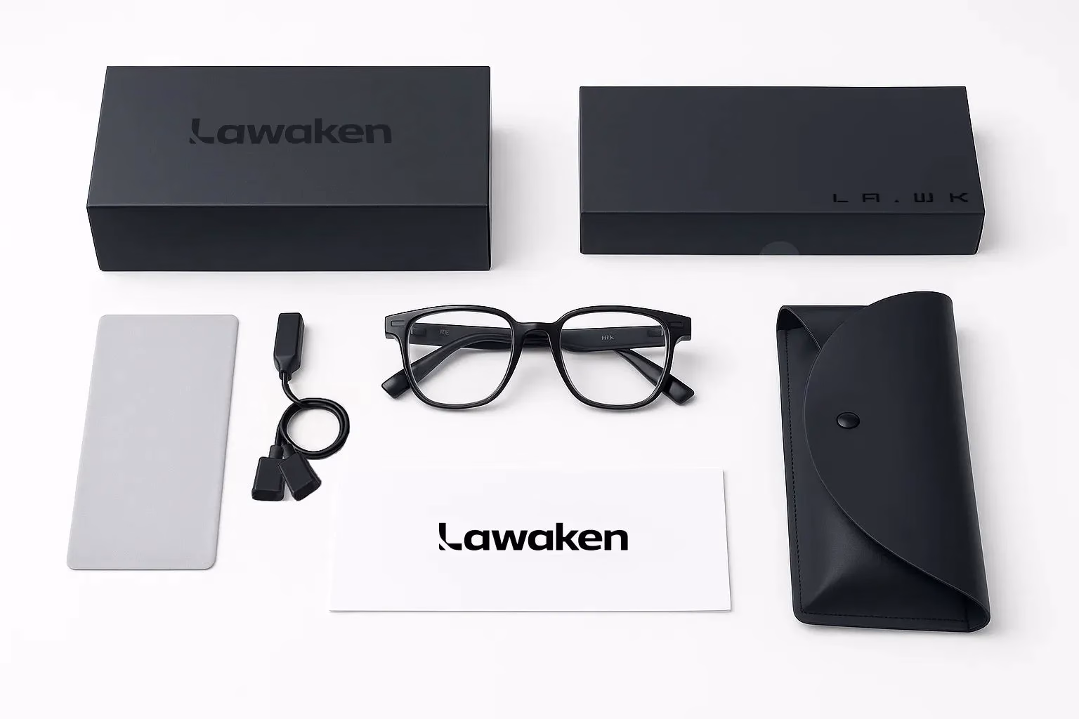 Lawakenのメガネ一式の写真です。メガネ、ケース、充電器、説明書、箱などが写っています。