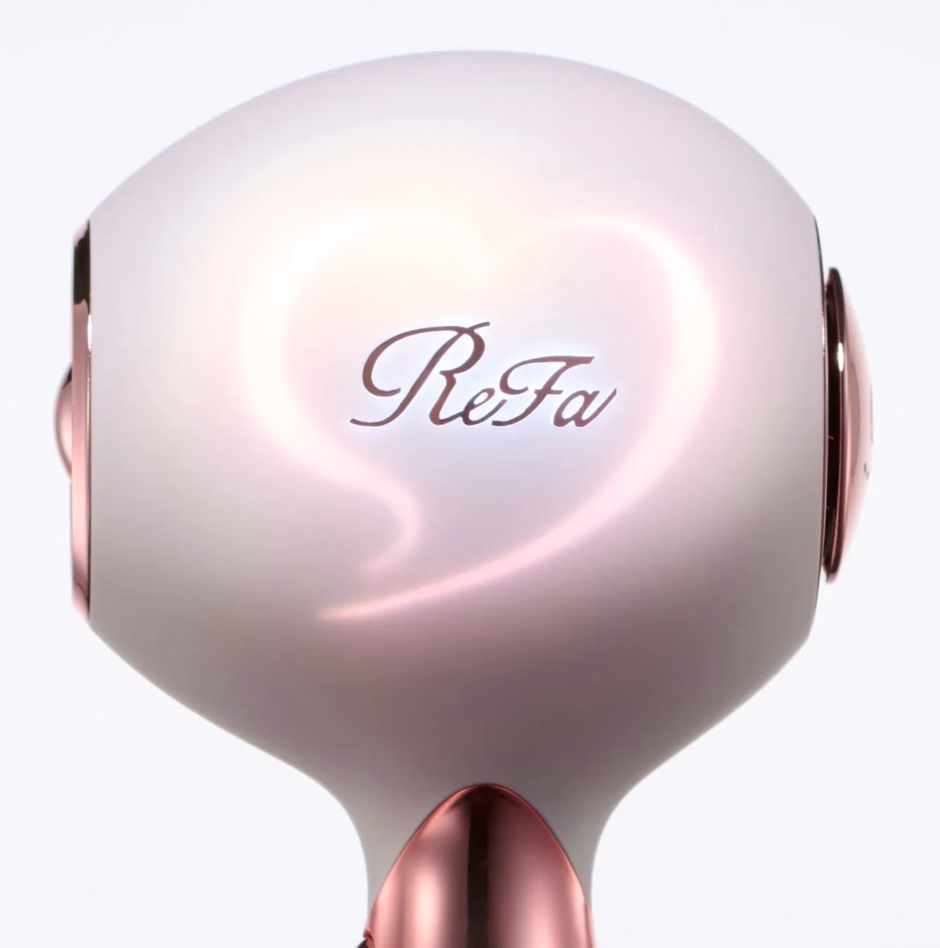 レッドのReFa HEART DRYER Aira