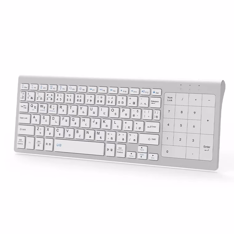 キーボードとiPadの全体像、スペック表示